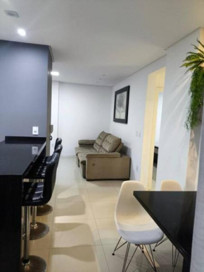 Apartamento alto padrão de 2 quartos com vista mar em itapema